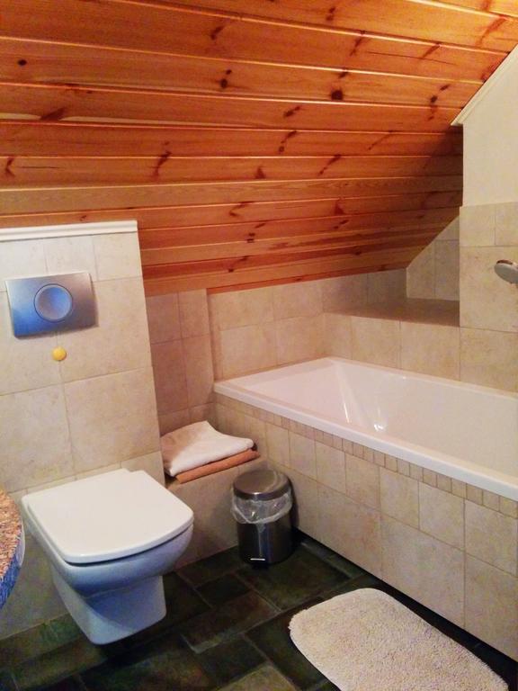 Bed and Breakfast Dom Na Rozcesciu Koniaków Habitación foto