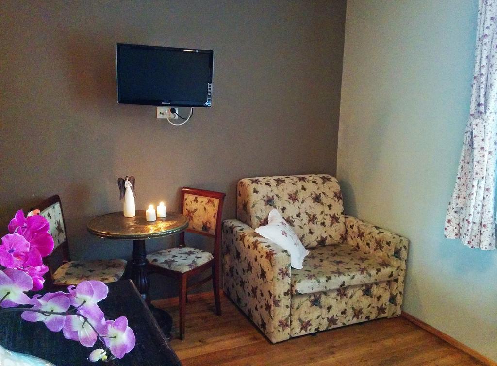 Bed and Breakfast Dom Na Rozcesciu Koniaków Habitación foto